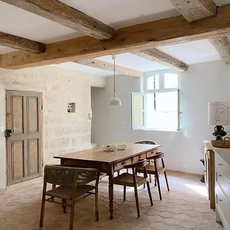 Holiday home La Maison Du Puisatier • Centre Historique • Piscine Chauffee •jardin Uzes