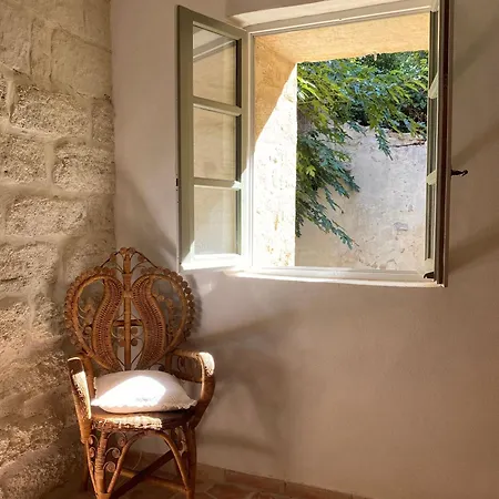 Holiday home La Maison Du Puisatier • Centre Historique • Piscine Chauffee •jardin *