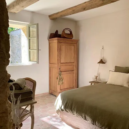 Prázdninový dům La Maison Du Puisatier • Centre Historique • Piscine Chauffee •jardin Uzès