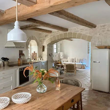 Holiday home La Maison Du Puisatier • Centre Historique • Piscine Chauffee •jardin